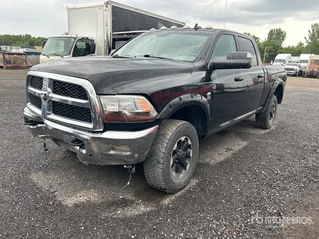 2018 Ram 3500 4x4 Crew Cab Pickup (Inoperable)