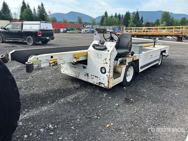 1989 Tug 660 24 in x 24 ft Portable Transfer Belt Loader (Inoperable)