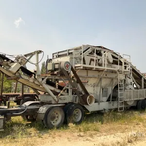 Cedarapids Portable Triple Roll Crusher