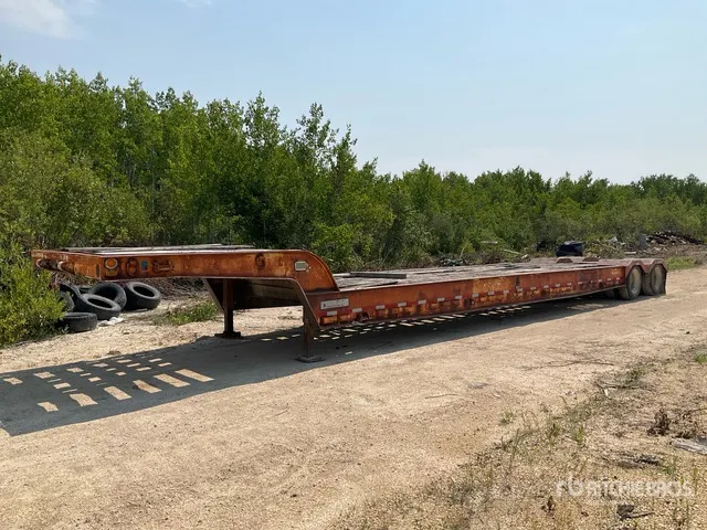 1986 Chieftain T/A Lowboy Trailer