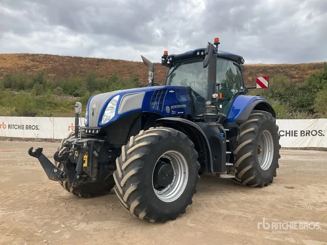 2020 New Holland T8.435 PLMi 4WD Tractor