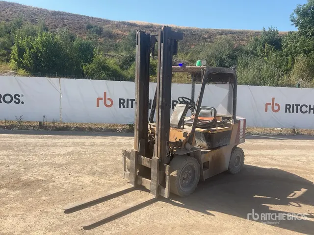 Cat VC60E 3000 kg Forklift