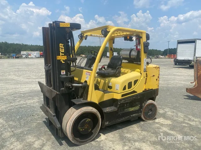 2016 Hyster S155FT 13900 lb Cushion Tire Forklift
