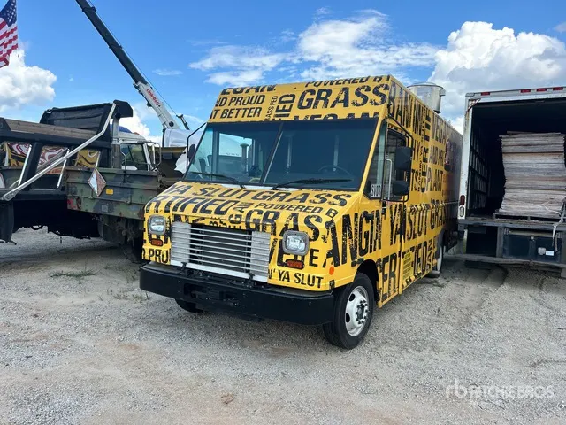 2021 Ford F59 4x2 Food Concession Truck