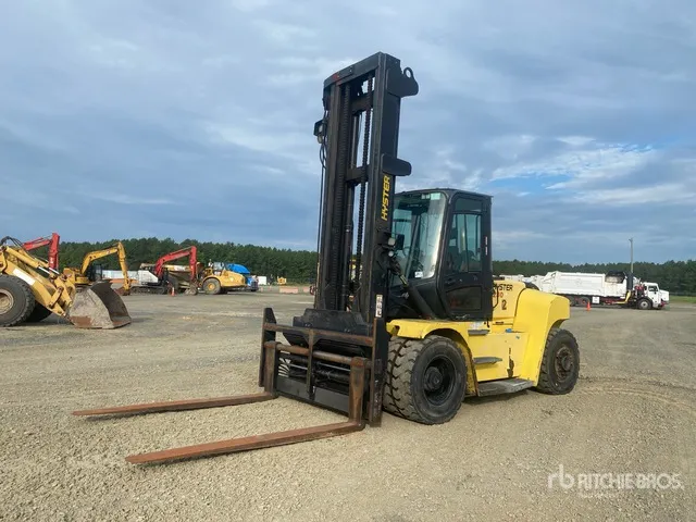 2016 Hyster H280HD2 23100 lb Pneumatic Tire Forklift