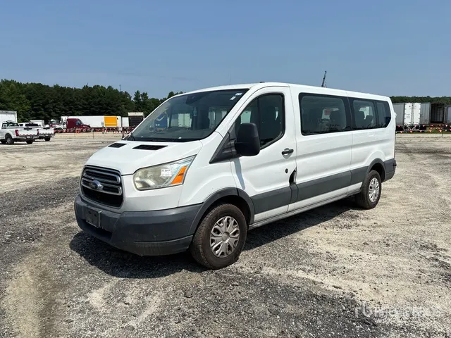 2017 Ford Transit 350 10 Passenger Van