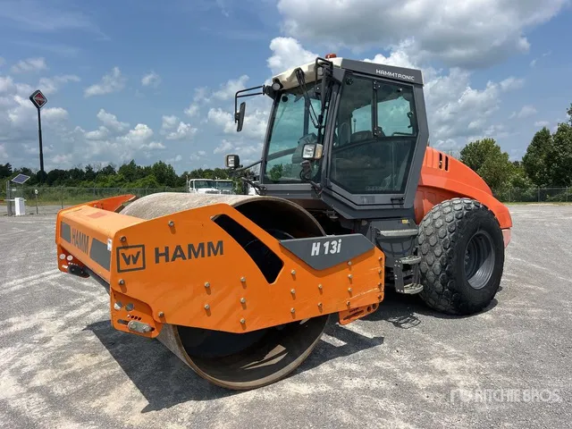 2022 Hamm H 13i Smooth Drum Compactor