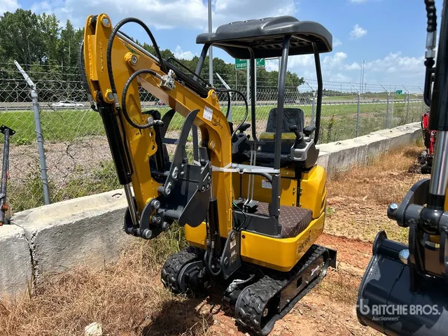 2026 CFG QK18R Mini Excavator (Unused)