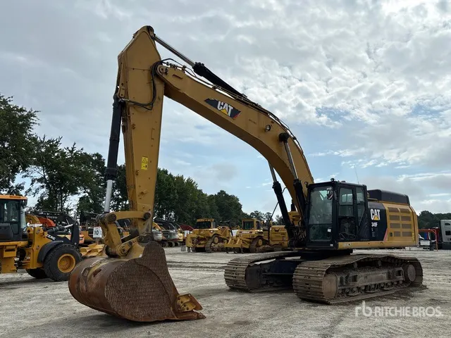 2019 Cat 349FL Tracked Excavator