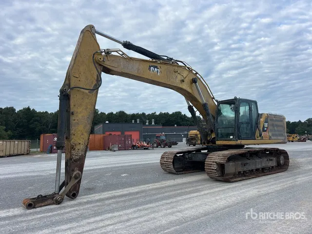 2019 Cat 336 Tracked Excavator