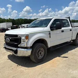 2021 Ford F-250 Super Duty 4x4 Crew Cab Pickup
