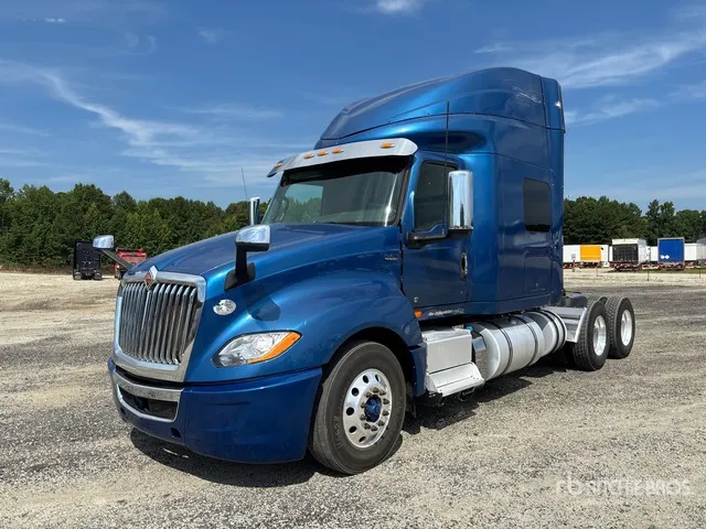 2019 International LT625 6x4 T/A Sleeper Truck Tractor