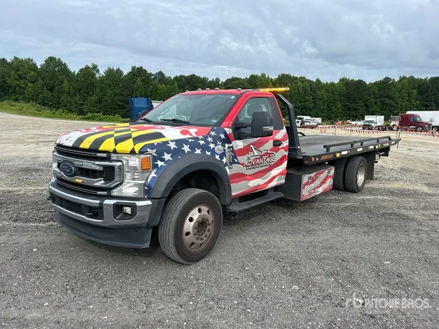2022 Ford F600 XLT 4x4 Rollback Truck