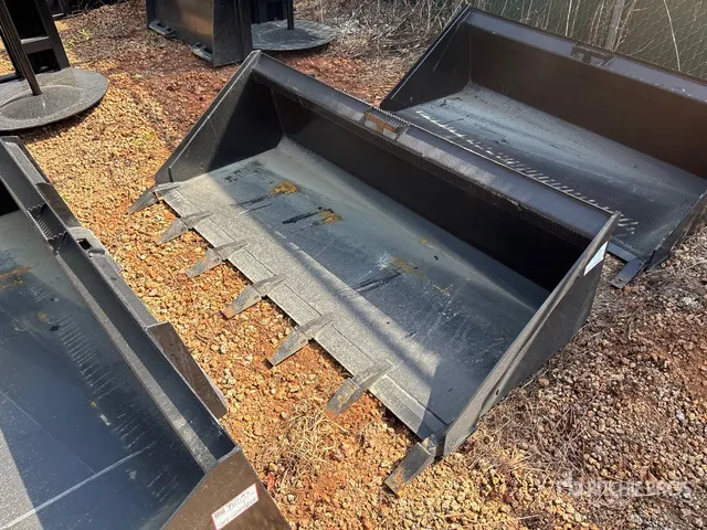 All-Star 74 in Low Pro w/Teeth Skid Steer Bucket