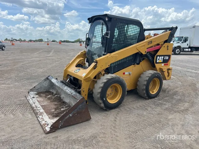 2014 Cat 272D Two-Speed Skid Steer Loader