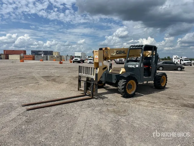 2018 Gehl RS6-34 Telehandler