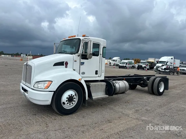 2020 Kenworth T370 4x2 Cab and Chassis