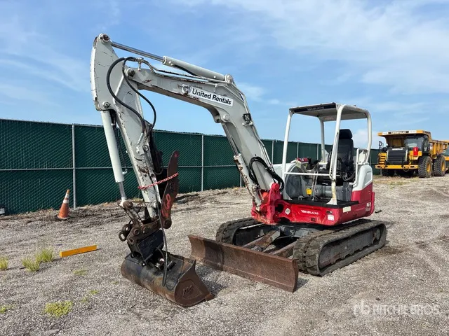 2017 Takeuchi TB260 Mini Excavator