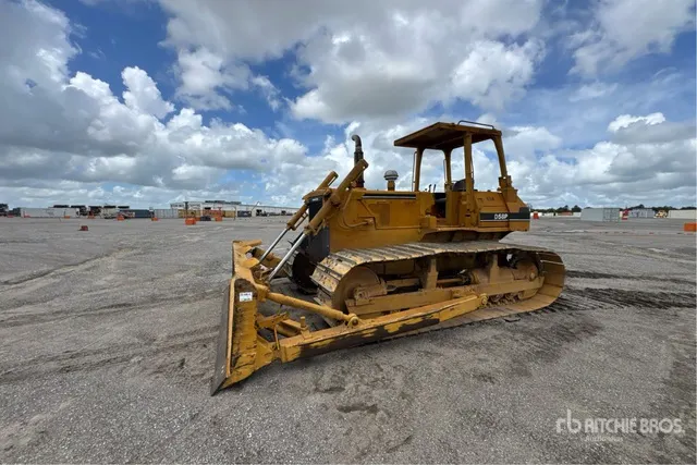 1989 Komatsu D58P-1 Crawler Dozer