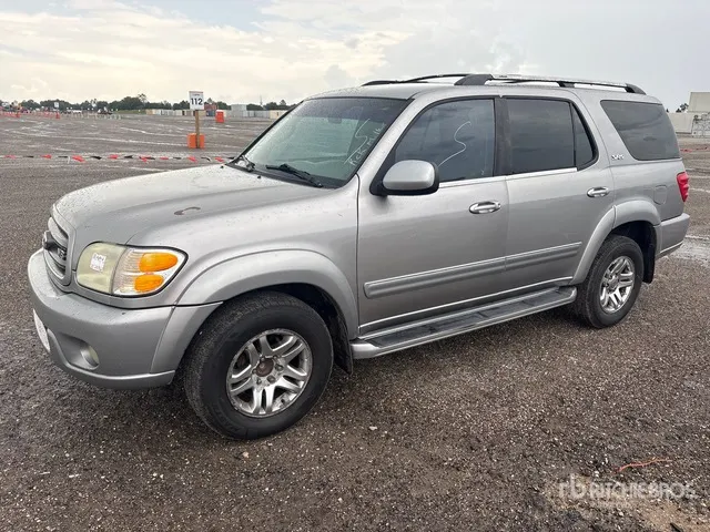 2003 Toyota Sequoia SR5 2WD SUV