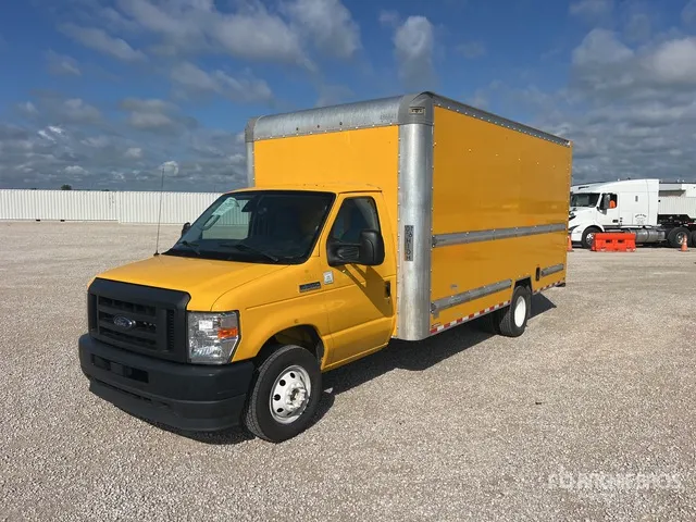 2022 Ford E-350 4x2 Van Truck