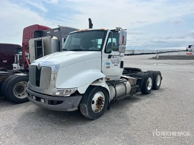 2010 International 8600 6x4 T/A Day Cab Truck Tractor (Inoperable)