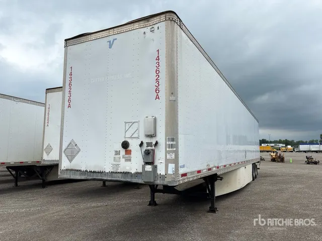 2014 Vanguard 53 ft T/A Van Trailer