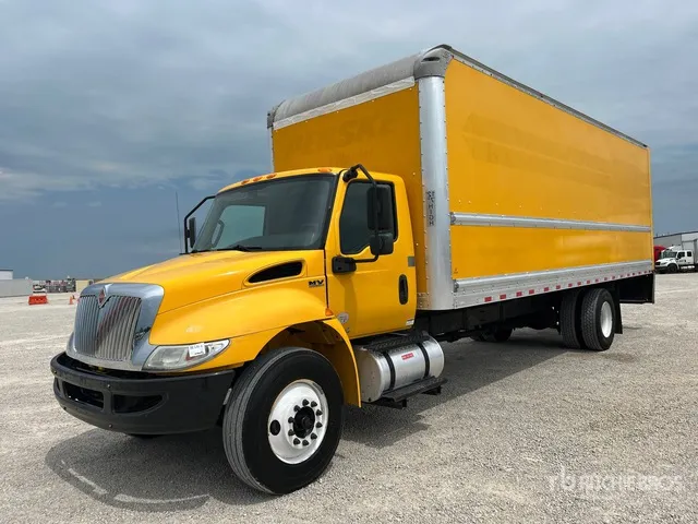 2020 International MV607 4x2 Van Truck