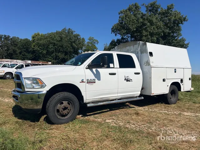 2014 Dodge 3500 4x4 Crew Cab Utility Truck