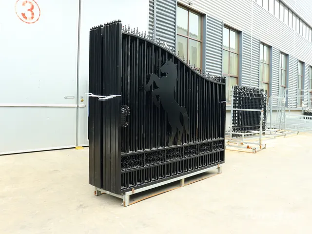 Quantity of (6) 2026 Suihe NG-20H-6 20 ft x 7 ft Wrought Iron Bi-Parting Driveway Gate (Unused)