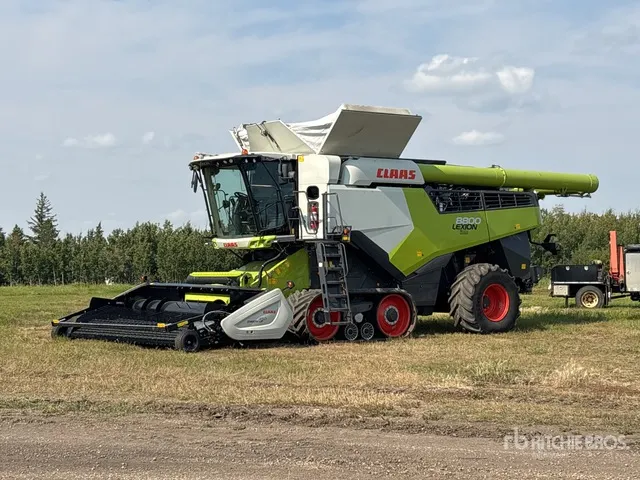 2022 Claas 8800TT Combine Harvester