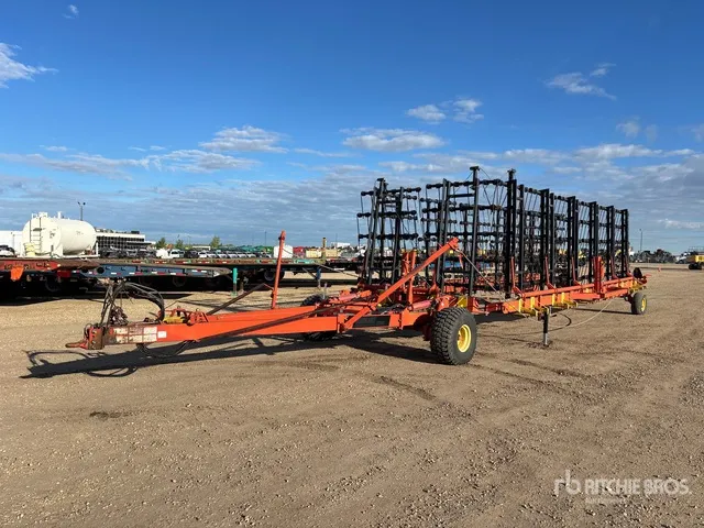 2001 Bourgault 7200 84 ft Heavy Harrow