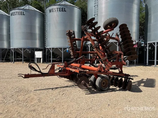 White 271 21 ft Tandem Disc