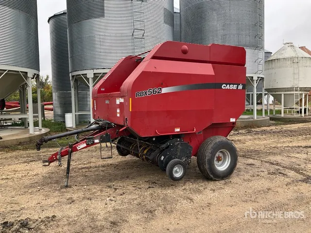 2005 Case IH RBX562 Round Baler