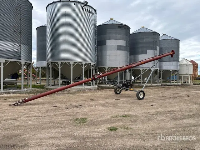 2003 Sakundiak HD8-1400 8 in x 1400 mm Grain Auger