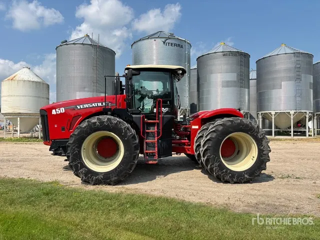 2014 Versatile 450 Articulated 4WD Tractor