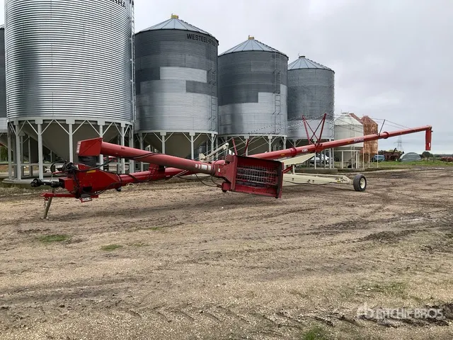 2017 Farm King 1385 13 in x 85 ft Swing Grain Auger