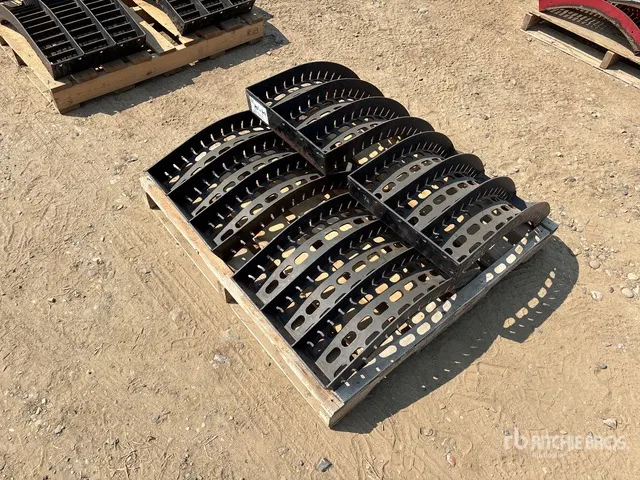 Quantity of (4) Max Thresh Inserts Combine Concave - Fits Case IH Combine