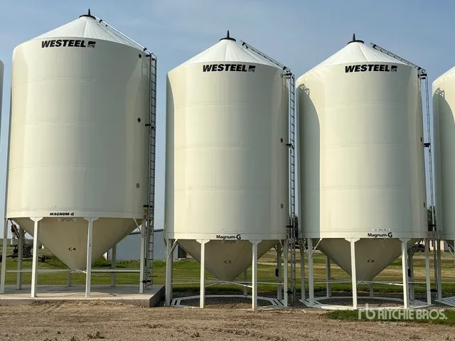 Westeel 1620 Magnum-G +/- 4100 bu Smooth Wall Hopper Grain Bin