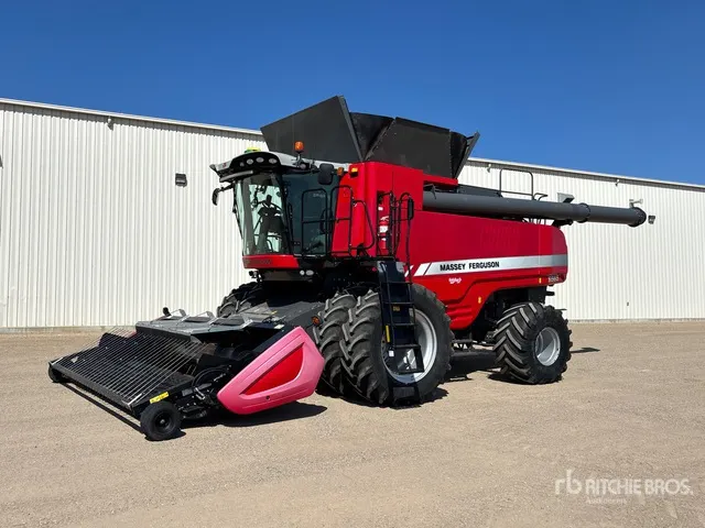 2016 Massey Ferguson 9565 Combine Harvester