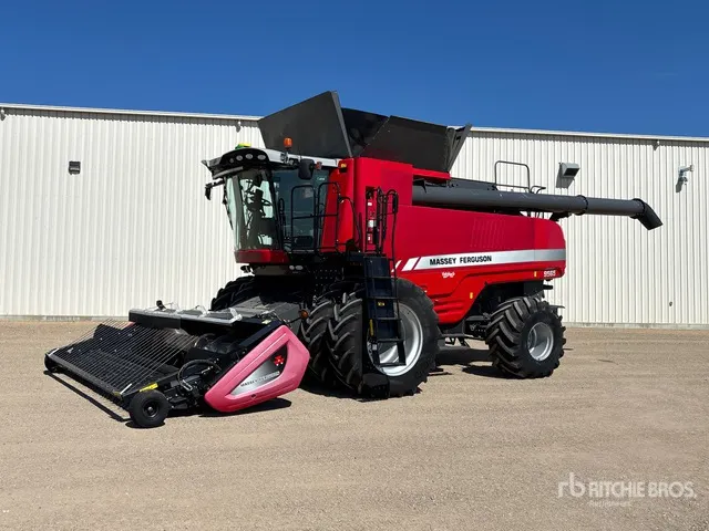 2016 Massey Ferguson 9565 Combine Harvester