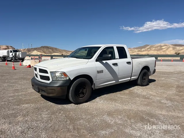 2015 Ram 1500 4x2 Extended Cab Pickup