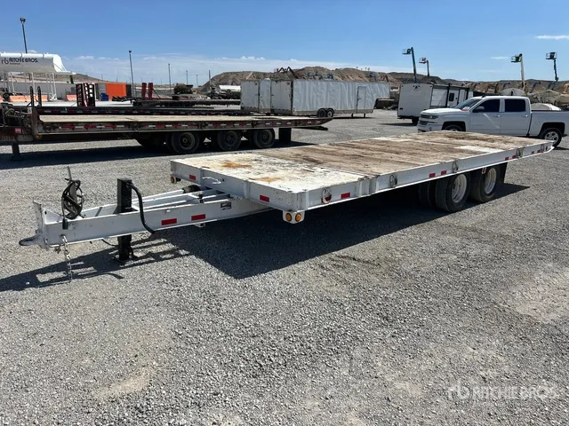 1993 Zeiman 24 ft T/A Tilt Deck Trailer