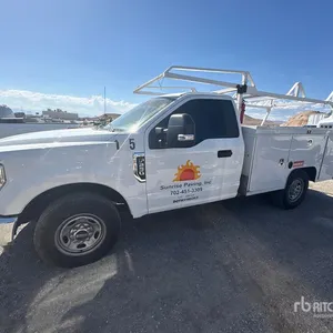 2022 Ford F-250 XL 4x2 Utility Truck