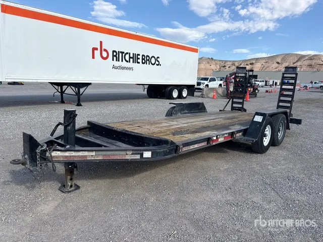 2018 Felling 14000 lb 18 ft T/A Equipment Trailer