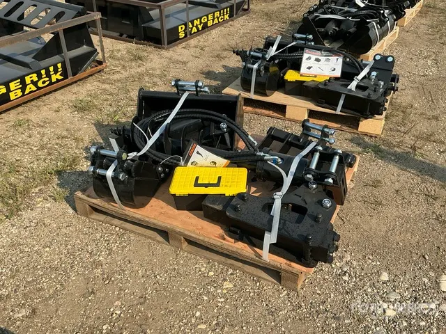 Quantity of (7) 2026 AGT 12EX-SET7 Mini Excavator Attachment Set (Unused)
