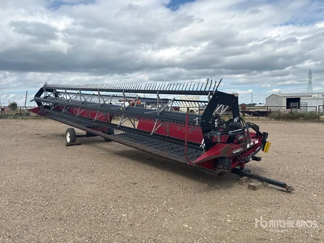 2013 Case IH DX362 36 ft Draper Windrower Header