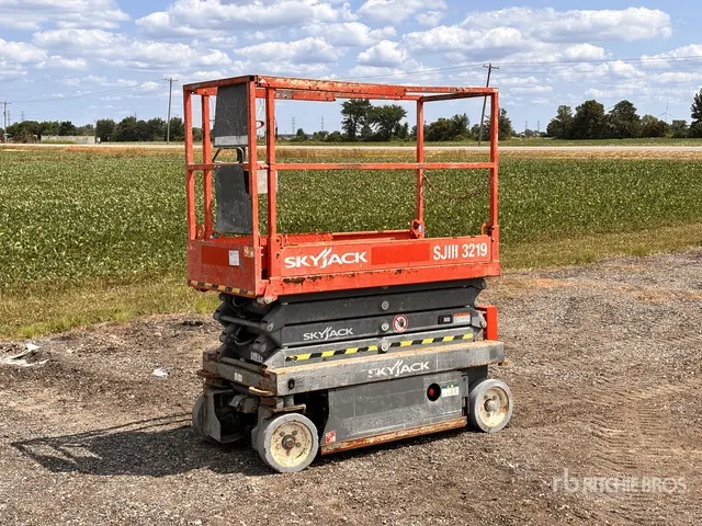 2014 Skyjack SJIII3219 Electric Scissor Lift