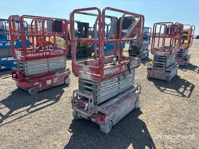 MEC Micro 19 Electric Scissor Lift (Inoperable)