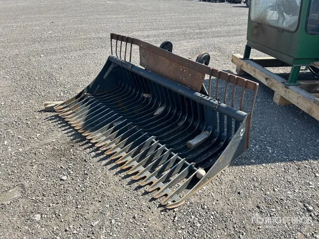 HLA BoQF10hcait24 81 in Q/C Skeleton Wheel Loader Bucket